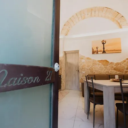 Maison27 * Bari