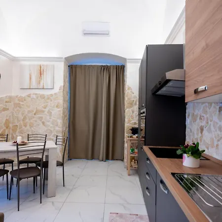 Maison27 *